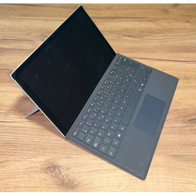 Ноутбук Microsoft Surface Pro 7+ (1960) 12,3" IPS 2K / i5-1135G7  / 8 / 256 SSD /  знос 16%