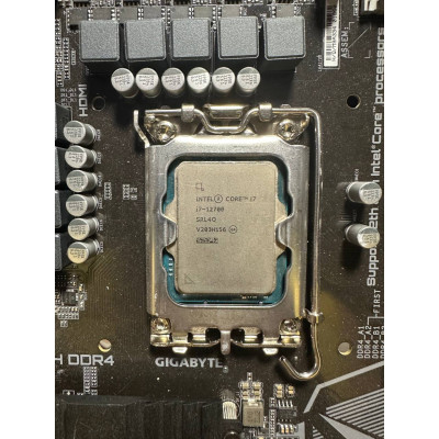 2 комплекта i5-14600KF + i7-12700 + 2 плати 2 комплекта i5-14600KF + i7-12700 + 2 плати